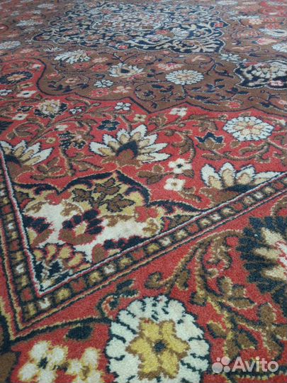 Ковер шерстяной б/у