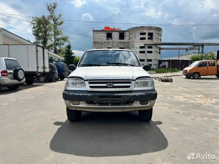 В разборе Chevrolet Niva 2123 1.7