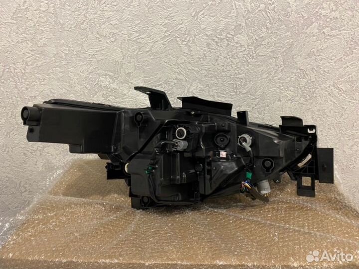 Фара светодиодная передняя левая Mazda Cx-5 / Cx-8