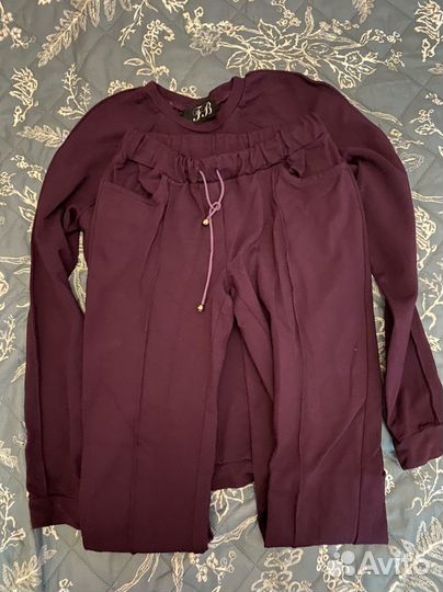 Костюмы по 250