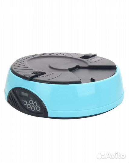 Автоматическая кормушка для собак и кошек