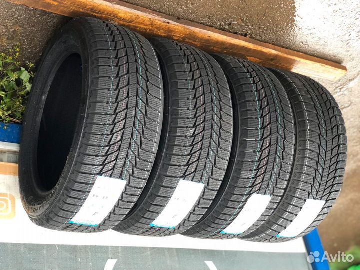 Triangle PL01 225/55 R17 100R