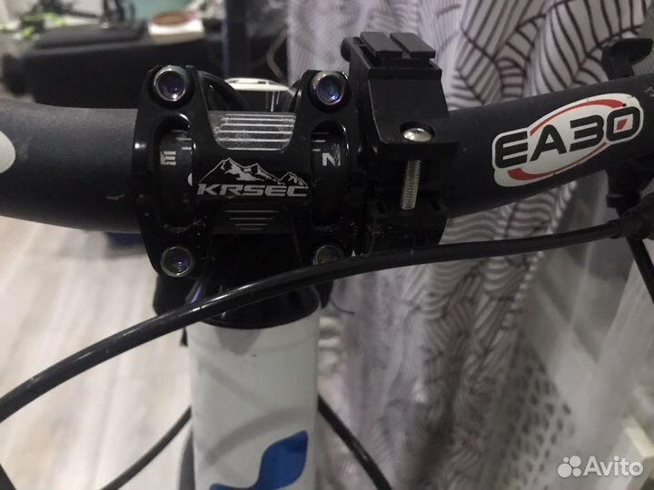 Cube AMS 100 PRO series