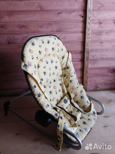 Детское кресло + мобиль в кроватку бесплатно