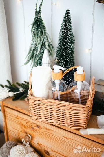 Прямоугольная корзинка с ручками из эко лозы