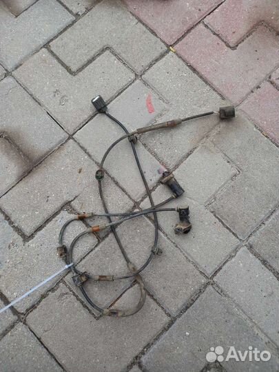 Mitsubishi L200 4 датчик абс