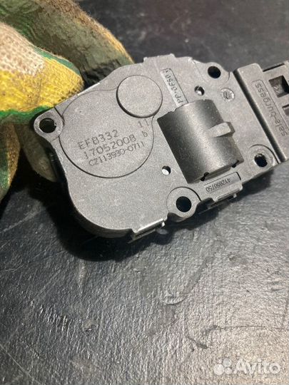 Сервопривод заслонок отопителя Bmw 3 E90