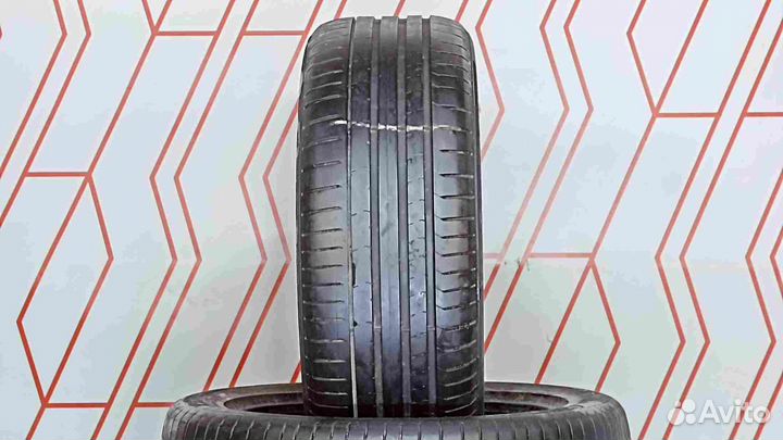Pirelli P Zero 245/45 R18