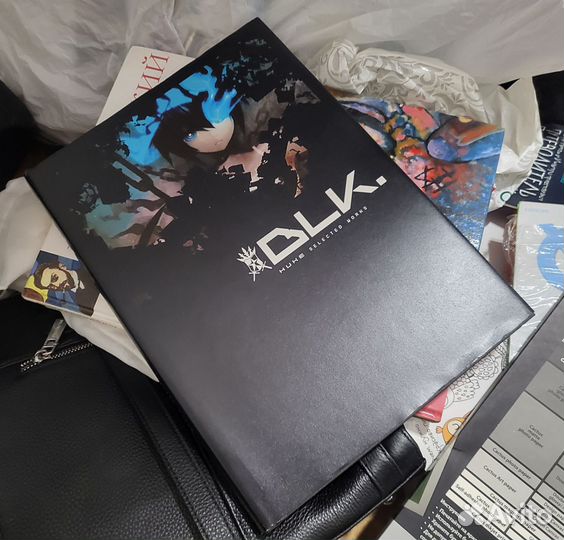 Артбук BLK Huke Selected Works