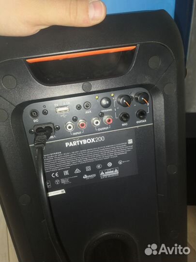 Колонка jbl partybox 200
