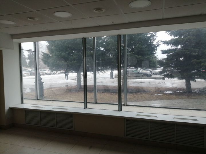 Помещение под магазин, офис фирмы, 60 м²