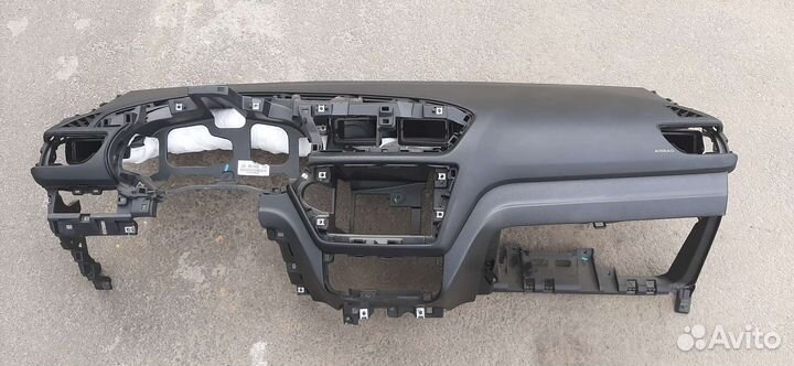 Kia Rio 3 торпедо оригинал