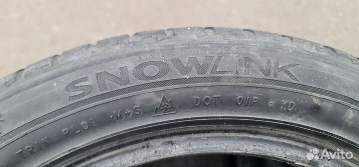 Triangle Snowlink TWT02 215/50 R17