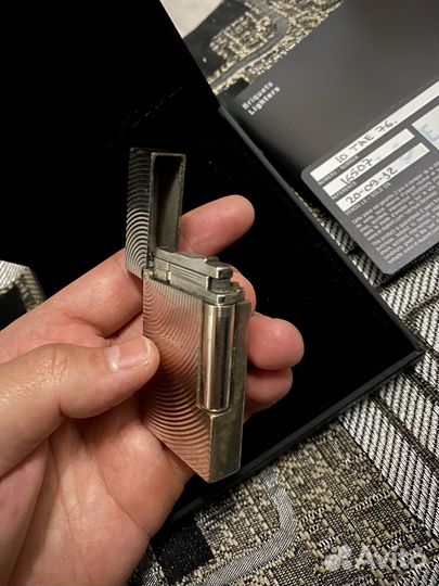Зажигалка s t dupont paris оригинал
