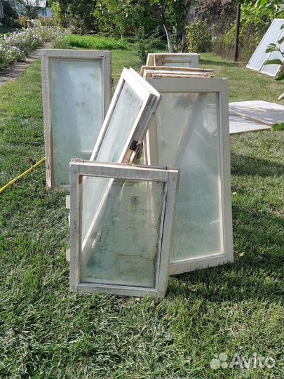 Деревянные окна, стекло