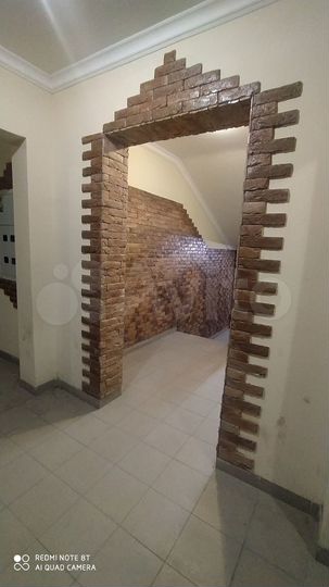 3-к. квартира, 93 м², 9/10 эт.