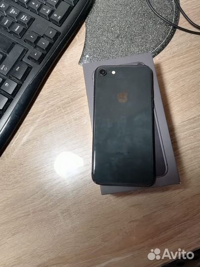 iPhone 8, 256 ГБ