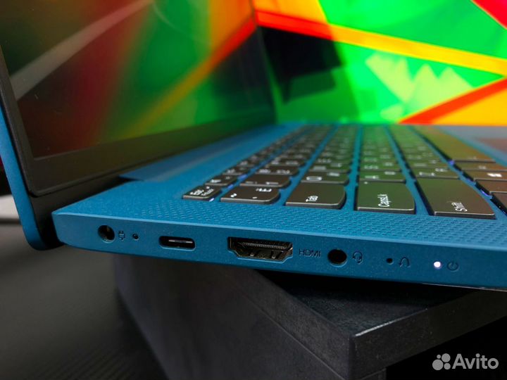 Ультрабук Lenovo Ideapad / 16 / 240 / SSD