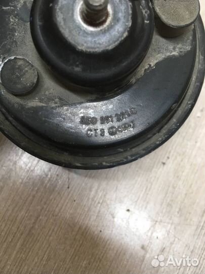 Б/У Сигнал звуковой низкого тона Audi A4#001