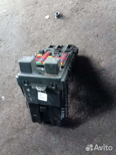 Блок предохранителей.Hyundai Santa Fe 1. 2002г