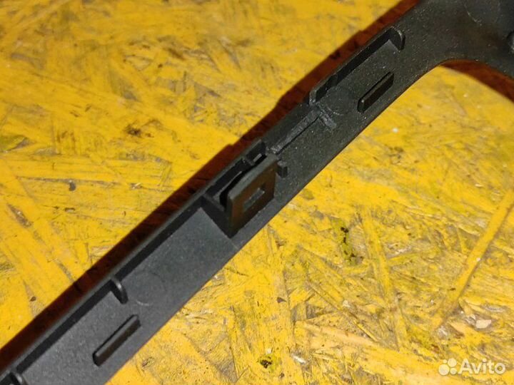 Накладка в торпедо Hyundai H1 (Starex) TQ D4CB