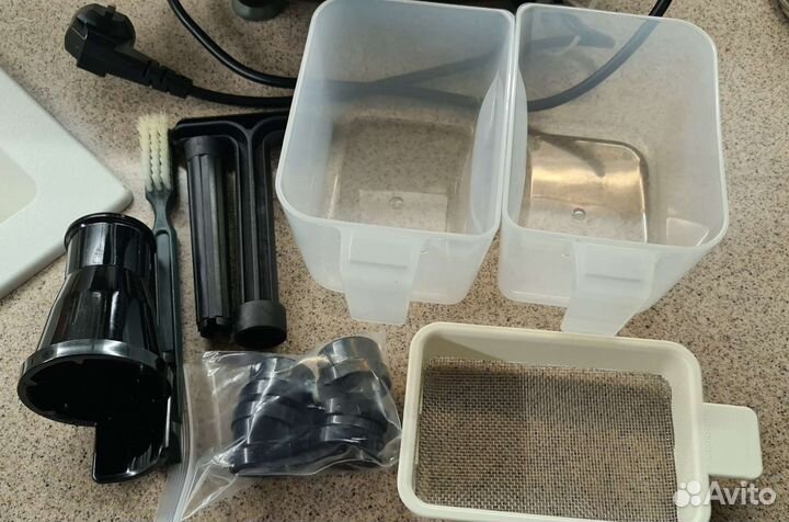 Соковыжималка шнековая Oscar DA-900