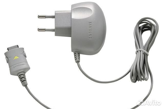 Зарядки, USB шнур, наушники к старым сотовым