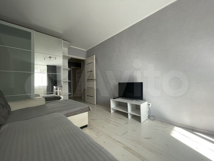 2-к. квартира, 68 м², 1/10 эт.