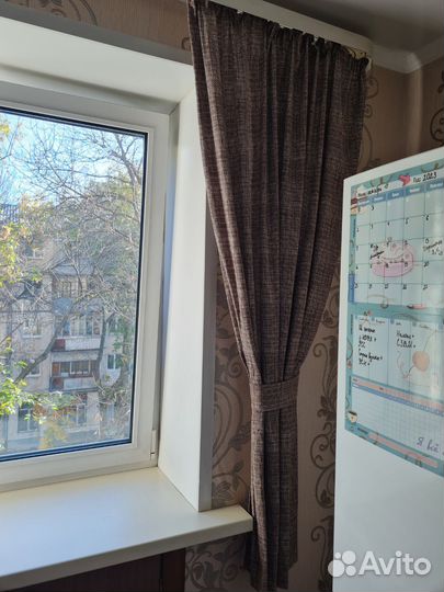 Шторы на кухню короткие