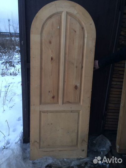 Двери массив