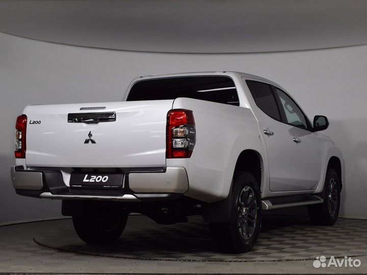 Mitsubishi L200 2.4 МТ, 2021