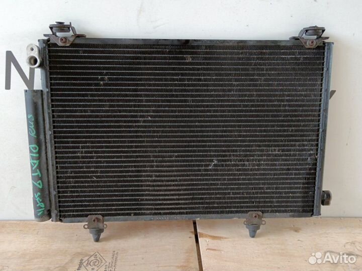 Радиатор кондиционера Toyota Platz SCP11 1szfe