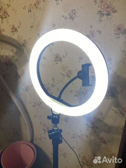 Кольцевая лампа со штативом 26см