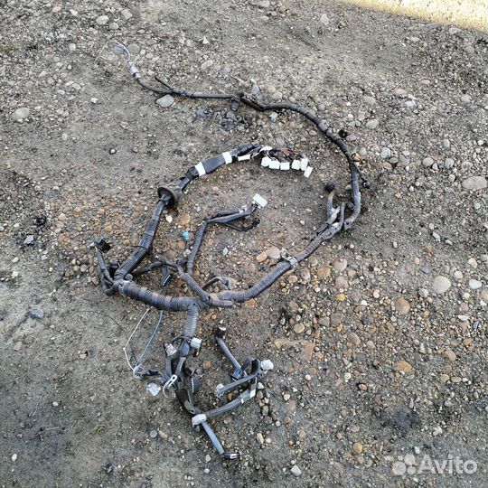 Коса на avensis двигатель Д4