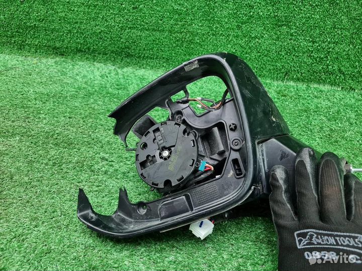 Зеркало левое электрическое Toyota Highlander