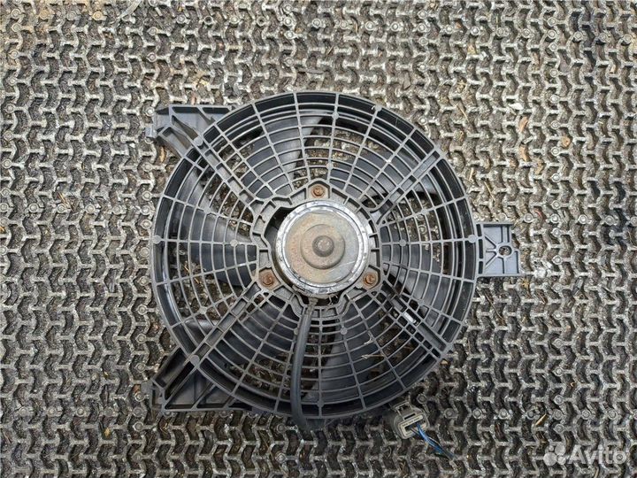 Вентилятор радиатора Nissan Armada, 2004
