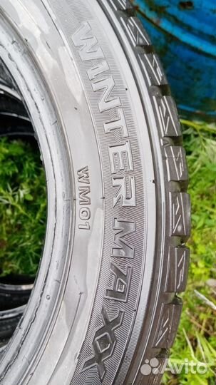 Dunlop Winter Maxx WM01 205/55 R16