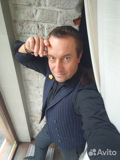 Гардеробщик в ресторан