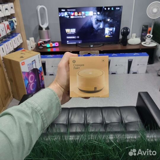 Яндекс Станция Лайт с Алисой Новая
