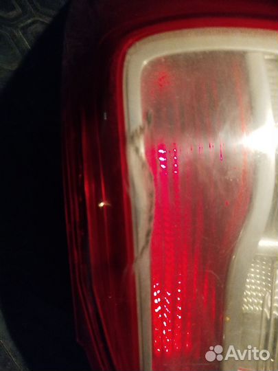Фонарь правый Renault Logan II