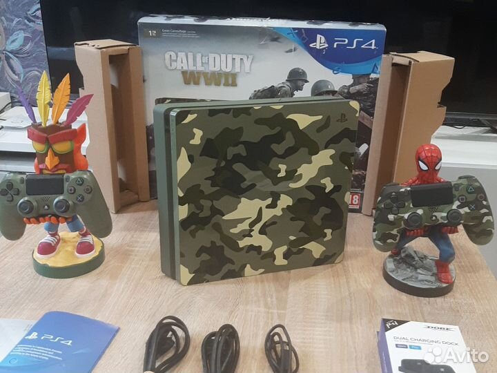 Sony PS4+прошита+бесплатно 10.000 игр