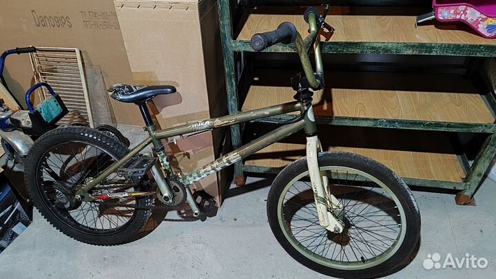 Трюковой велосипед bmx