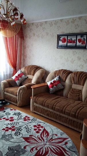 3-к. квартира, 60 м², 1/2 эт.