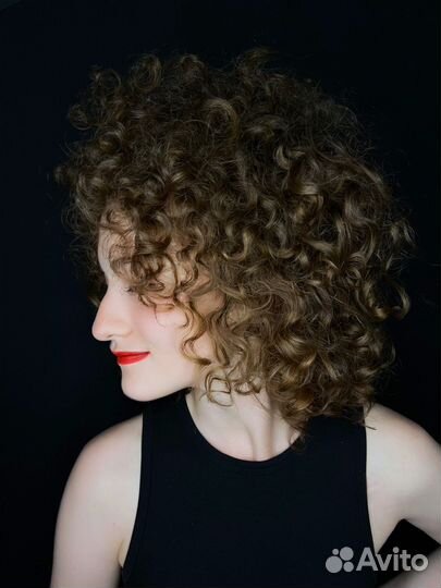 Стрижки, биозавивка, окрашивание