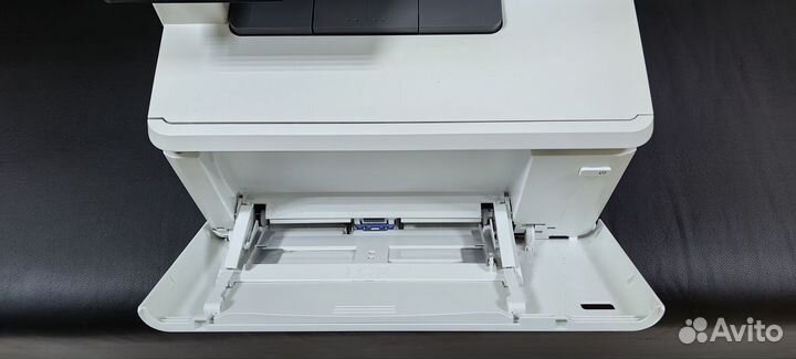 Принтер HP M477fdn Цветной