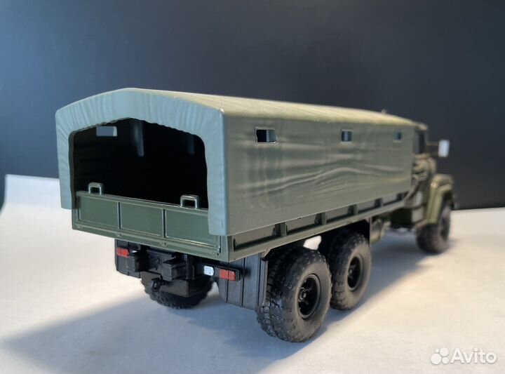 Модель грузовика СССР краз