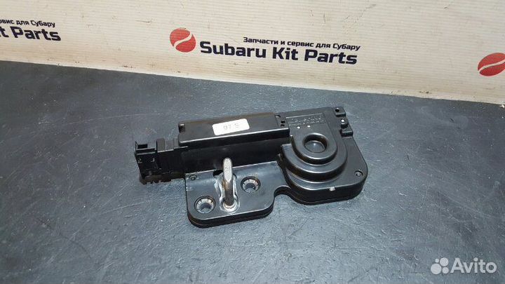 Замок багажника Porsche Cayenne 955 M48.50 2006