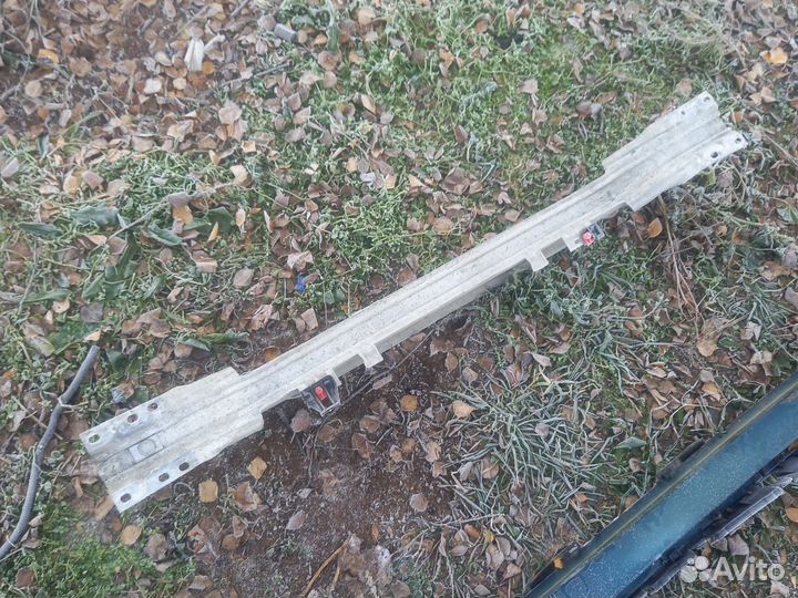 Усилитель бампера opel astra h