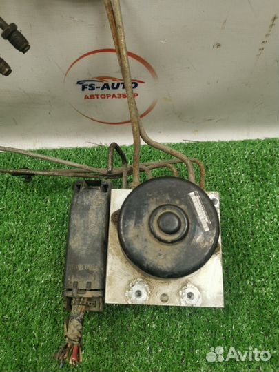 Блок ABS Ford Focus 1 2.0 бензин 2002