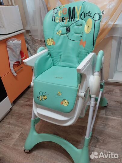 Стульчик для кормления Babyton Happy Animals Green